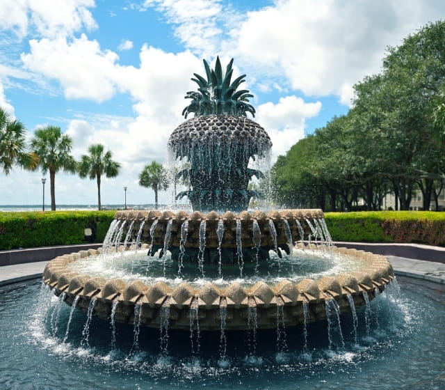 iconic pineapple fountain in charleston sc